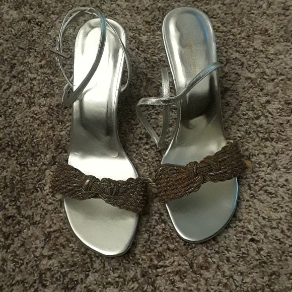 Shoes - Picture 3 of 3